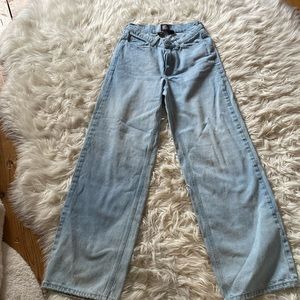 Wide leg jeans